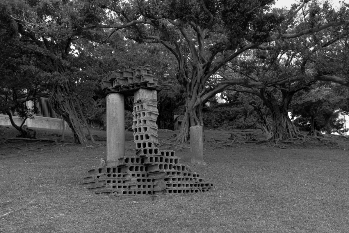 Miyagi Park / Concrete Block Folly (Urasoe) 1988 / photo Yu Zakimi